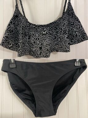 Old Navy black & white bikini set